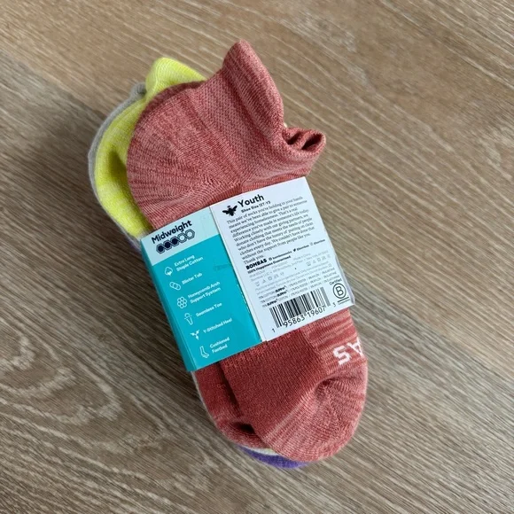 BOMBAS NEW youth 12T-Y3 girls midweight ankle socks 4-pack - Picture 2 of 3